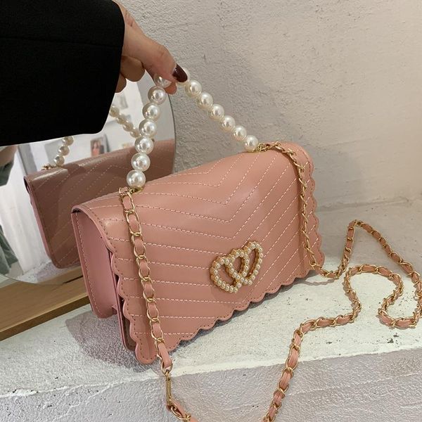 cross body 2021 fashion women pu leather pearl handbag elegant female luxury designer shopping bag shoulder for girls
cross body 2021 fashion women pu leather pearl handbag elegant female luxury designer shopping bag shoulder for girls