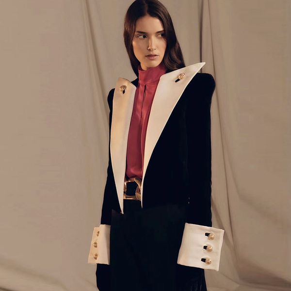 new fashion designer blazer women's big collar color block velvet blazer short jacket 201201, White;black
new fashion designer blazer women's big collar color block velvet blazer short jacket 201201, White;black