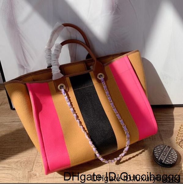 2020 deisigner плечо c женская сундук pack lady tote цепи пресбиопский кошелек мессенджер сумка дизайнерские сумки холст оптом
2020 deisigner плечо c женская сундук pack lady tote цепи пресбиопский кошелек мессенджер сумка дизайнерские сумки холст оптом