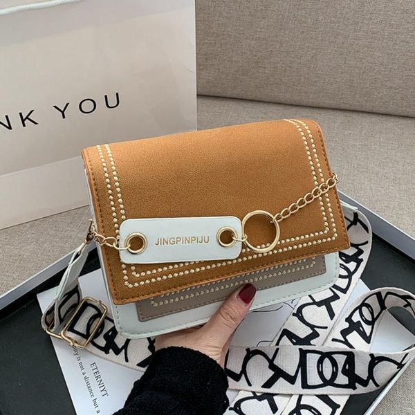fashion four-piece shoulder bag messenger bag wallet handbag woman leather durable retro shoulder sac main femme
fashion four-piece shoulder bag messenger bag wallet handbag woman leather durable retro shoulder sac main femme