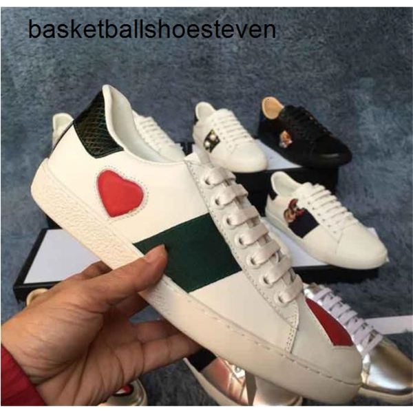 luxury designer men women sneaker casual shoes low italy brand ace bee stripes shoe
luxury designer men women sneaker casual shoes low italy brand ace bee stripes shoe