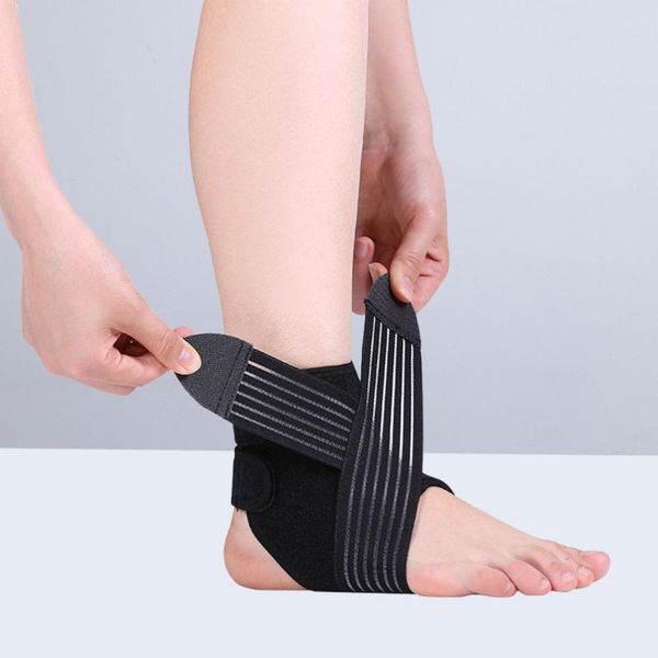ankle support 1 pc sports adjustable stretchy brace for exercise basketball sprain(left foot), Blue;black
ankle support 1 pc sports adjustable stretchy brace for exercise basketball sprain(left foot), Blue;black