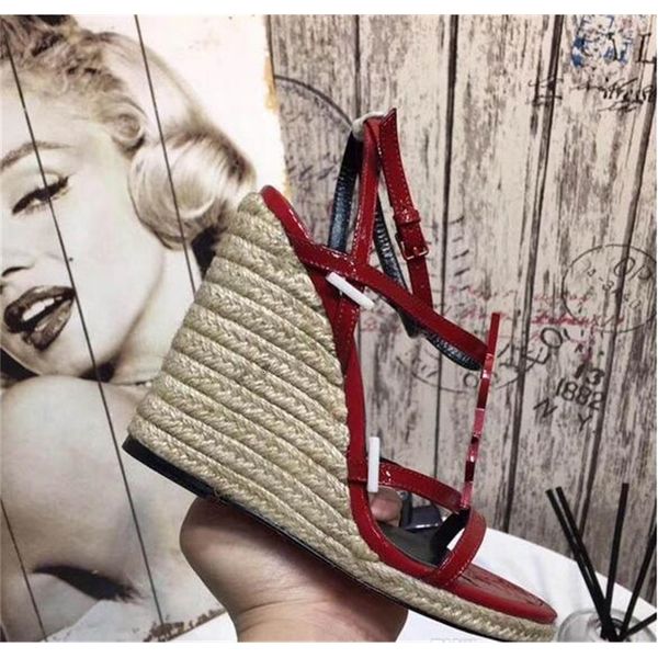 2021 new fashion shoes feminine and classic super high heels leather sandals filled with heel height 12cm l2n3, Black
2021 new fashion shoes feminine and classic super high heels leather sandals filled with heel height 12cm l2n3, Black