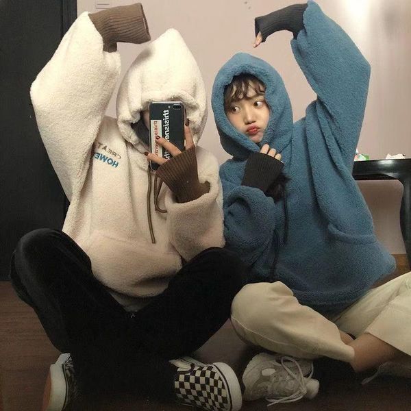 hooded sweater imitation female two-piece velvet thick wool lamb hoodies winter long-sleeved loose fake korean style jacket haicw
hooded sweater imitation female two-piece velvet thick wool lamb hoodies winter long-sleeved loose fake korean style jacket haicw