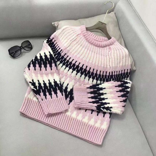2020 new brand fashion sweater round neck long sleeve women's sweater high end pullover women designer sweater 36-38, White;black
2020 new brand fashion sweater round neck long sleeve women's sweater high end pullover women designer sweater 36-38, White;black