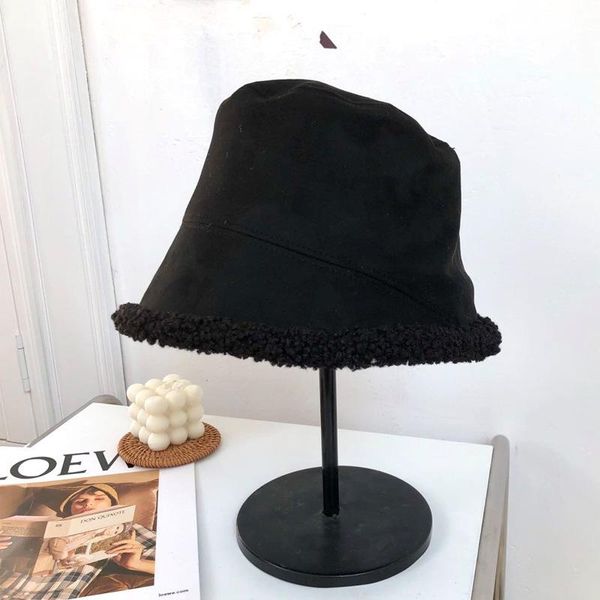 Hot Suede Reversible Bucket Hat Women Fashion Fisherman Hat Autumn Winter Warm Basin Cap Panama Outdoor Sunscreen Plush Hats, Blue;gray
Hot Suede Reversible Bucket Hat Women Fashion Fisherman Hat Autumn Winter Warm Basin Cap Panama Outdoor Sunscreen Plush Hats, Blue;gray