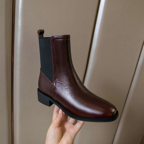 2021 new genuine leather slip on ankle retro toe women shoes autumn winter square heel short boots size 34-39 2hou, Black
2021 new genuine leather slip on ankle retro toe women shoes autumn winter square heel short boots size 34-39 2hou, Black
