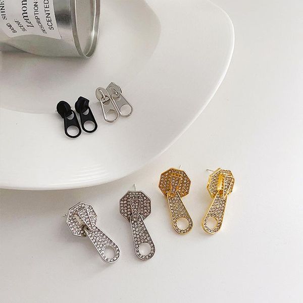 srcoi new trendy shiny rhinestone zipper shape creative metal earring simple glossy small stud earring women fashion jewelry, Golden;silver
srcoi new trendy shiny rhinestone zipper shape creative metal earring simple glossy small stud earring women fashion jewelry, Golden;silver