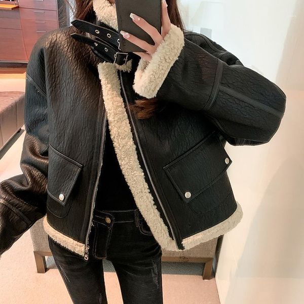 women black motorcycle jacket thermal padded warm parkas short design lamb fur flight coat1
women black motorcycle jacket thermal padded warm parkas short design lamb fur flight coat1