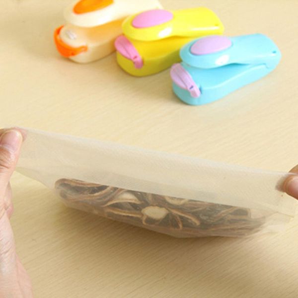 portable mini heat sealer sealing machine storage bag plastic package candy sticker seals for food snack kitchen accessories wmttyj