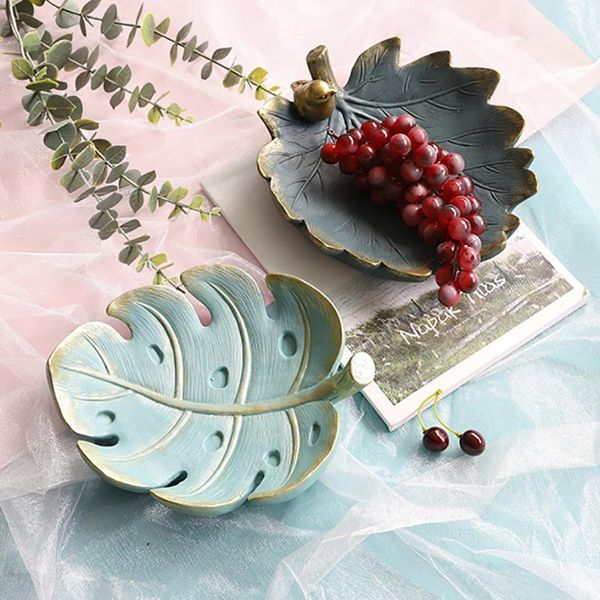 storage bottles & jars nordic art resin leaf-shaped key remote control box ornaments simple living room bookstore cafe fruit dessert snack t
storage bottles & jars nordic art resin leaf-shaped key remote control box ornaments simple living room bookstore cafe fruit dessert snack t