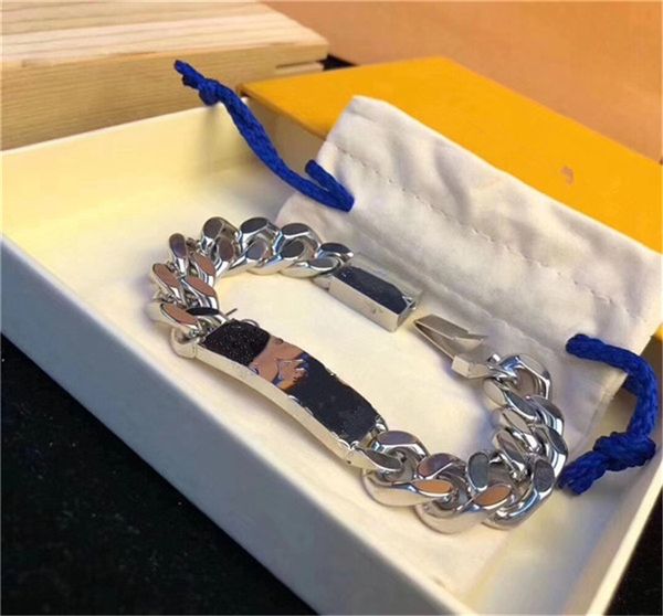 selling classic bracelet, new fashion silver colored bracelet, suitable for men and women jewelry gift high quality, Golden;silver
selling classic bracelet, new fashion silver colored bracelet, suitable for men and women jewelry gift high quality, Golden;silver