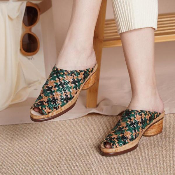 johnature 2021 new summer slippers women shoes genuine leather mixed colors peep toe retro handmade weave slides ladies slippers, Black
johnature 2021 new summer slippers women shoes genuine leather mixed colors peep toe retro handmade weave slides ladies slippers, Black