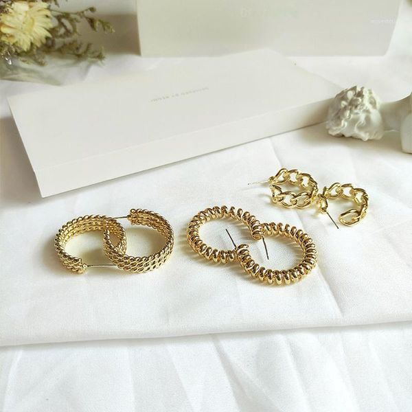 twisted curb chain earrings triple layer geometric earrings for women spiral spring minimalist hoop 1 pair1, Golden;silver
twisted curb chain earrings triple layer geometric earrings for women spiral spring minimalist hoop 1 pair1, Golden;silver