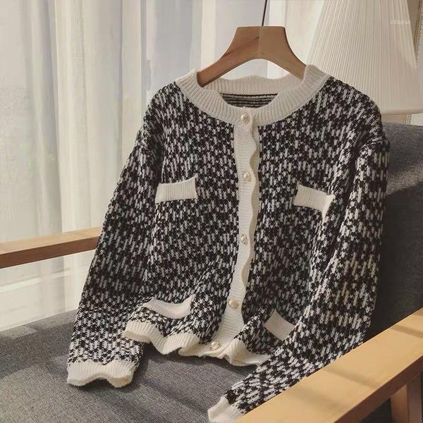 women's knits & tees elegant women o-neck knitted cardigans single-breasted slim pocket sweater female 2021 autumn winter outwear 1, White
women's knits & tees elegant women o-neck knitted cardigans single-breasted slim pocket sweater female 2021 autumn winter outwear 1, White