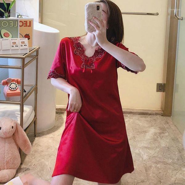 plus size women nightdress faux silk solid short above knee, mini v-neck lace sleepwear siamese home clothes summer1, Black;red
plus size women nightdress faux silk solid short above knee, mini v-neck lace sleepwear siamese home clothes summer1, Black;red