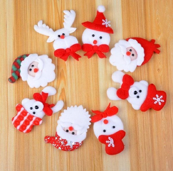 glowing snowman santa gift deer bear led glow flashing cartoon brooch badge toy christmas luminous decoration fwe2878
glowing snowman santa gift deer bear led glow flashing cartoon brooch badge toy christmas luminous decoration fwe2878