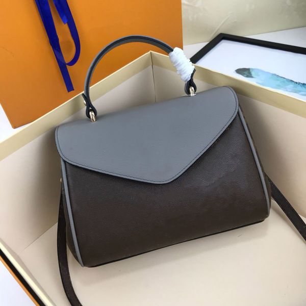 women messenger bag evening bag leather material luxury designer shoulder bag versatile diagonal handbag natural style handbag
women messenger bag evening bag leather material luxury designer shoulder bag versatile diagonal handbag natural style handbag