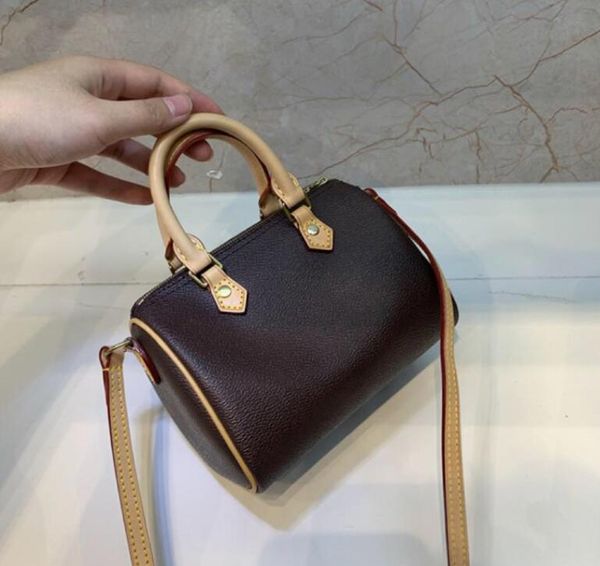 bandouliere nano 16cm designer speedy womens tote handle shoulder cross body bag canvas handbag mini pochette accessoires
bandouliere nano 16cm designer speedy womens tote handle shoulder cross body bag canvas handbag mini pochette accessoires