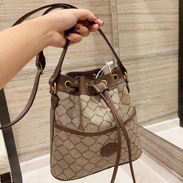 bucket bags luxury designer brand fashion handbags women totes chains phone bag wallet cross body metallic vintage temperament
bucket bags luxury designer brand fashion handbags women totes chains phone bag wallet cross body metallic vintage temperament