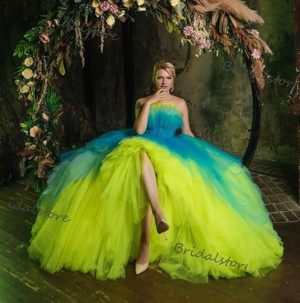 new arrival colorful quinceanera dresses 2021 yellow blue ball gown prom dress strapless tulle vampire formal sweet 16 cosplay birthday gown, Blue;red
new arrival colorful quinceanera dresses 2021 yellow blue ball gown prom dress strapless tulle vampire formal sweet 16 cosplay birthday gown, Blue;red