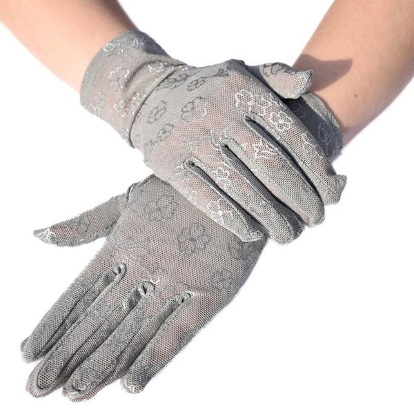 five fingers gloves 1pair mesh breathable outdoor uv-proof riding screen show party household, Blue;gray
five fingers gloves 1pair mesh breathable outdoor uv-proof riding screen show party household, Blue;gray