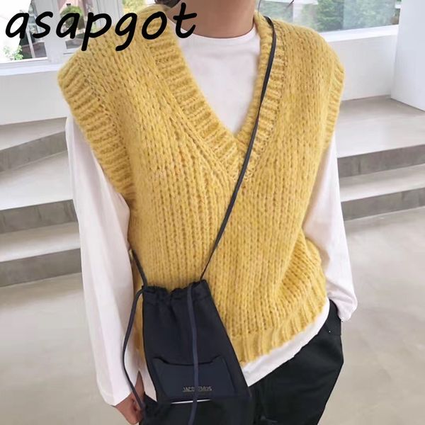 asapgot 4 color candy korean chic autumn simple v neck sleeveless vest sweater knitted slim casual sweet loose knitted vest y201128, White;black
asapgot 4 color candy korean chic autumn simple v neck sleeveless vest sweater knitted slim casual sweet loose knitted vest y201128, White;black