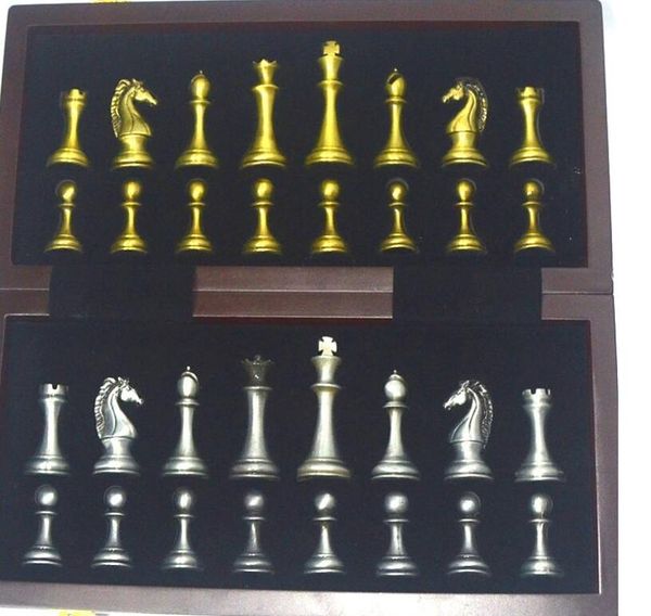 high-quality non-magnetic chess foldable board puzzle board game toy chess high-end gift metal chess pieces high quality
high-quality non-magnetic chess foldable board puzzle board game toy chess high-end gift metal chess pieces high quality