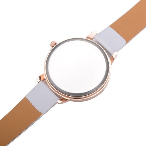 1pc fashion ladies watches women printed flower wrist watch luxury casual quartz leather wrist watch fashion female dress clock, Silver
1pc fashion ladies watches women printed flower wrist watch luxury casual quartz leather wrist watch fashion female dress clock, Silver