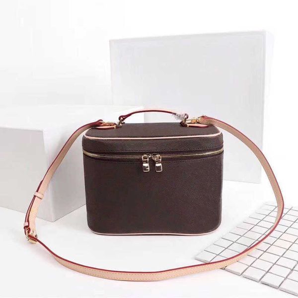 m44495 classic designer womens bag flower ladies composite leather clutch shoulder bags female purse
m44495 classic designer womens bag flower ladies composite leather clutch shoulder bags female purse