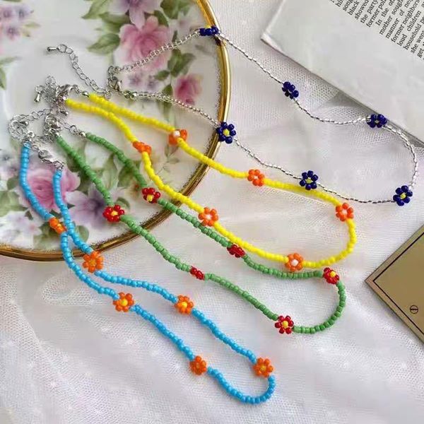 chokers lovely bohemian flowers beads choker necklace summer multicolor flower bead short clavicle women fresh cute gift, Golden;silver
chokers lovely bohemian flowers beads choker necklace summer multicolor flower bead short clavicle women fresh cute gift, Golden;silver