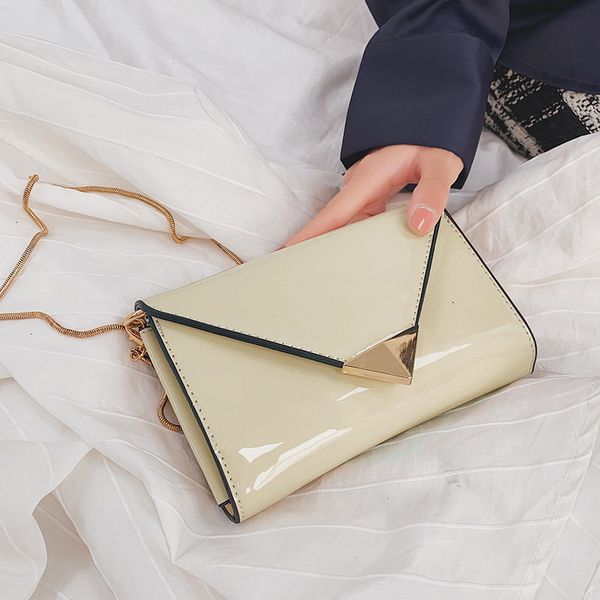 superior2020 woman satchel oblique joker ins exceed wax a leather bag package all-match tide single shoulder
superior2020 woman satchel oblique joker ins exceed wax a leather bag package all-match tide single shoulder