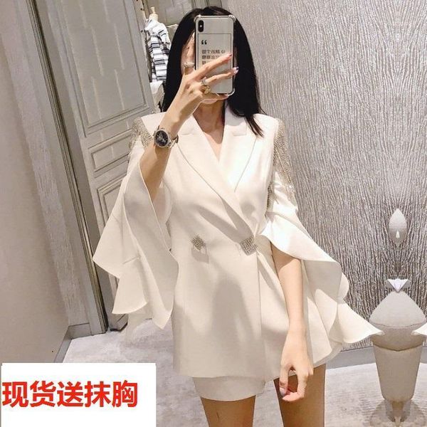 european autumn new notched long sleeve sequined tassel diamond button blazer coat outwear women fashion streetwear 20201, White;black
european autumn new notched long sleeve sequined tassel diamond button blazer coat outwear women fashion streetwear 20201, White;black