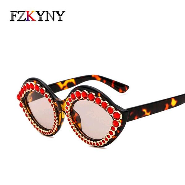 sunglasses fzkyny ladies lip shaped women designer diamond frame sun glasses vintage eyewear, White;black
sunglasses fzkyny ladies lip shaped women designer diamond frame sun glasses vintage eyewear, White;black