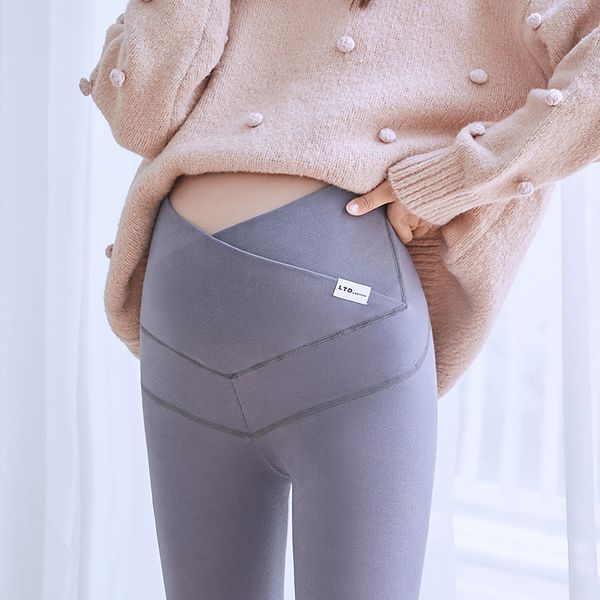 maternity pants soft slim adjustable waist pregnant women leggings pregnancy maternity clothes ropa mujer embarazada premama new lj201114, White 
maternity pants soft slim adjustable waist pregnant women leggings pregnancy maternity clothes ropa mujer embarazada premama new lj201114, White