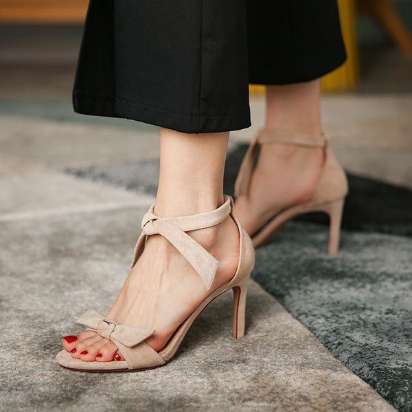 2021 fashion knot flowers open toe ankle straps high heels sandals women stiletto party shoes big size 9, Black
2021 fashion knot flowers open toe ankle straps high heels sandals women stiletto party shoes big size 9, Black