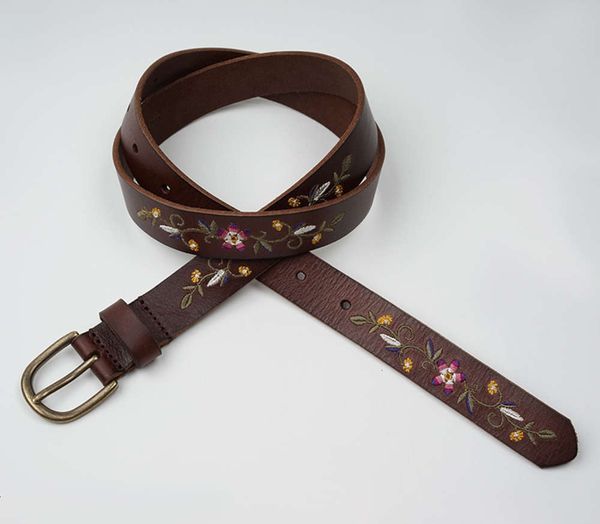 head leather women's fine fashion embroidery casual simple versatile pin buckle narrow belt, Black;brown
head leather women's fine fashion embroidery casual simple versatile pin buckle narrow belt, Black;brown