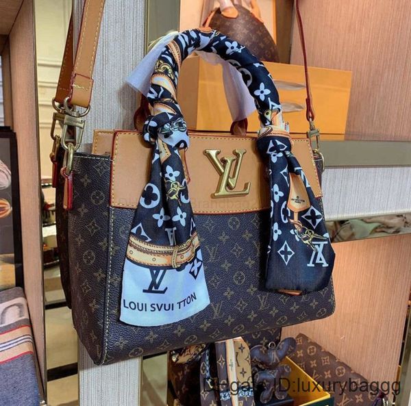 shipping 2020 luxury handbags purses ladys shoulder woman simple messenger bag -l0615
shipping 2020 luxury handbags purses ladys shoulder woman simple messenger bag -l0615