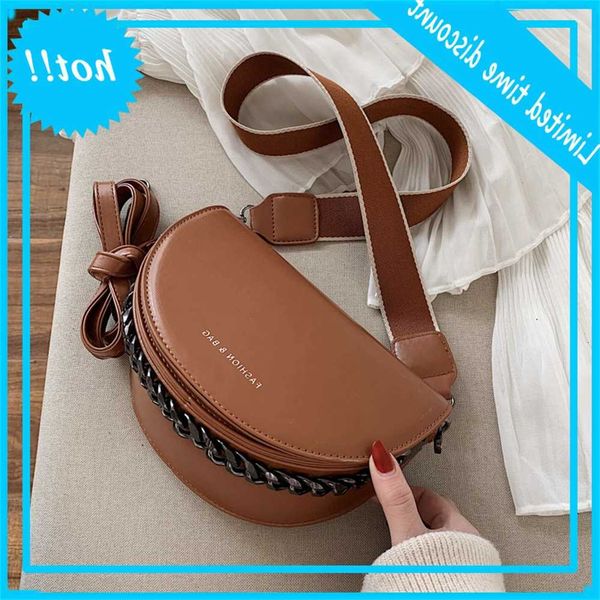 semi-circle pu leather crossbody for women 2021 new effects color chains handbags women's shoulder bags saddlebags daily bake
semi-circle pu leather crossbody for women 2021 new effects color chains handbags women's shoulder bags saddlebags daily bake