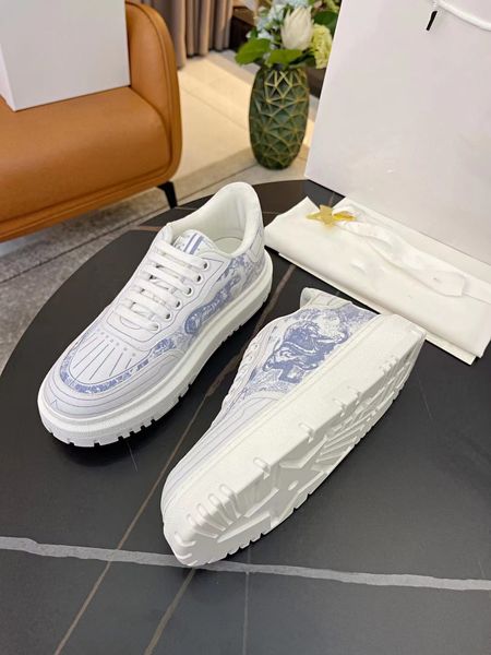2022 mens designer striped shoes vintage sneakers leather chunky sneaker womens season shades lace-up trainers platform casual shoe 0303, Black
2022 mens designer striped shoes vintage sneakers leather chunky sneaker womens season shades lace-up trainers platform casual shoe 0303, Black