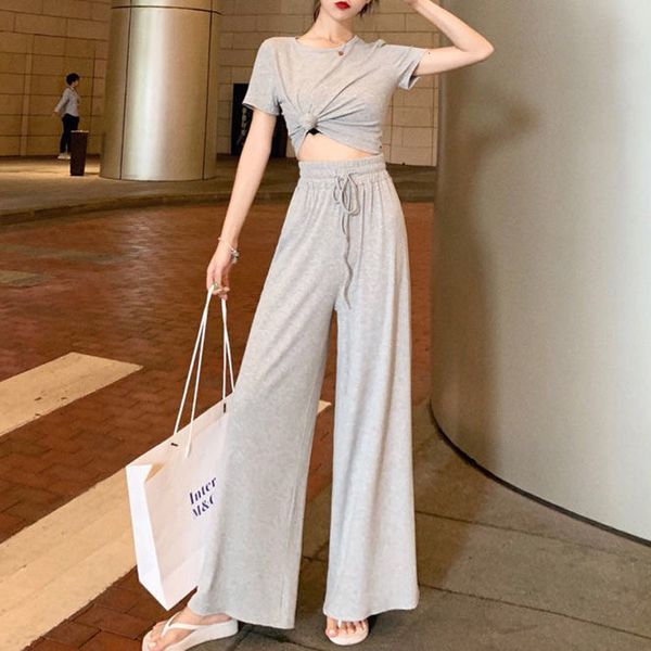 2021 new women's training short sleeves cotton t-shirts elastic waists loose ladies spring ensembles qbhf, Black;white
2021 new women's training short sleeves cotton t-shirts elastic waists loose ladies spring ensembles qbhf, Black;white