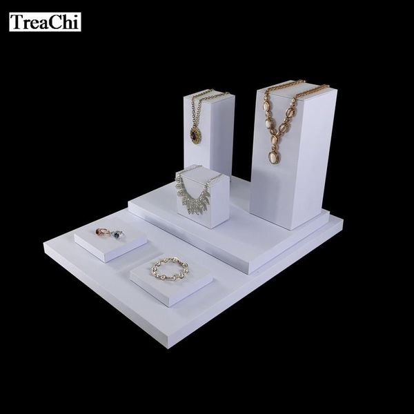 7pcs/lot vertical white pu leather ring holder pendant necklace earring board stand portable jewelry display counter showcase 2, Pink;blue
7pcs/lot vertical white pu leather ring holder pendant necklace earring board stand portable jewelry display counter showcase 2, Pink;blue