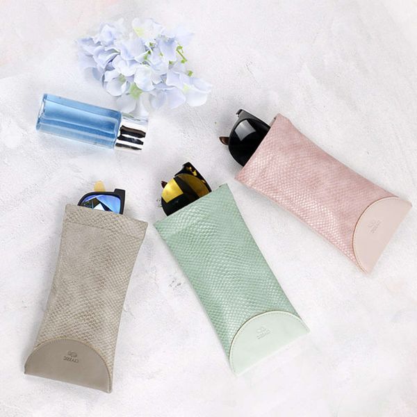 personalized serpentine sunglasses pu bag pouch mobile phone wallet storage pure color nearsighted glasses case
personalized serpentine sunglasses pu bag pouch mobile phone wallet storage pure color nearsighted glasses case
