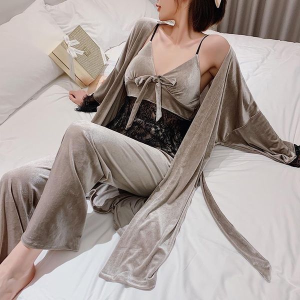 women's sleepwear robe&gown sets 3pieces warm winter pajamas women lace gowns kimono nightwear homewear gold velvet pijamas, Black;red
women's sleepwear robe&gown sets 3pieces warm winter pajamas women lace gowns kimono nightwear homewear gold velvet pijamas, Black;red