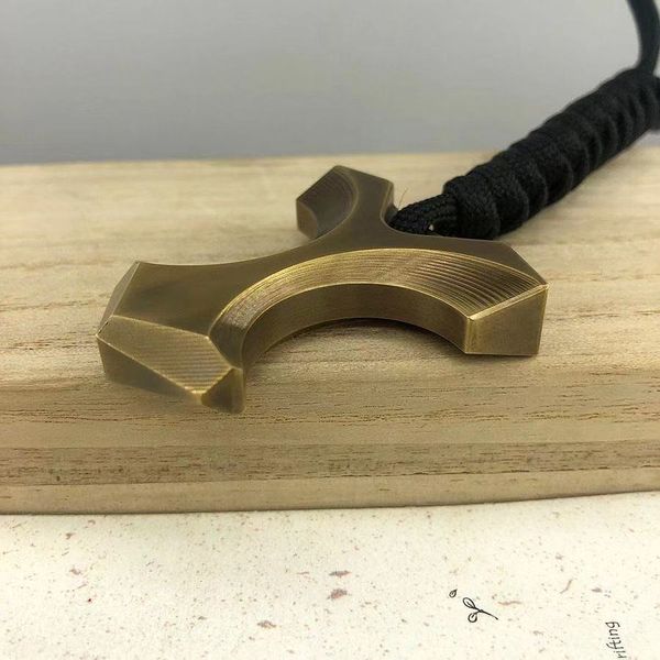 brass cross finger tiger self defense equipment break window escape outdoor portable edc copper pendant boxing iron fist stab
brass cross finger tiger self defense equipment break window escape outdoor portable edc copper pendant boxing iron fist stab