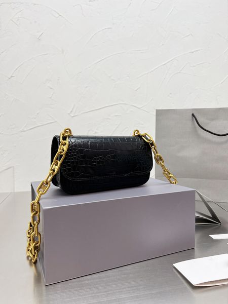 women small crossbody handbags bags purse classic clutch shoulder handbag leather chain evening dress bag
women small crossbody handbags bags purse classic clutch shoulder handbag leather chain evening dress bag