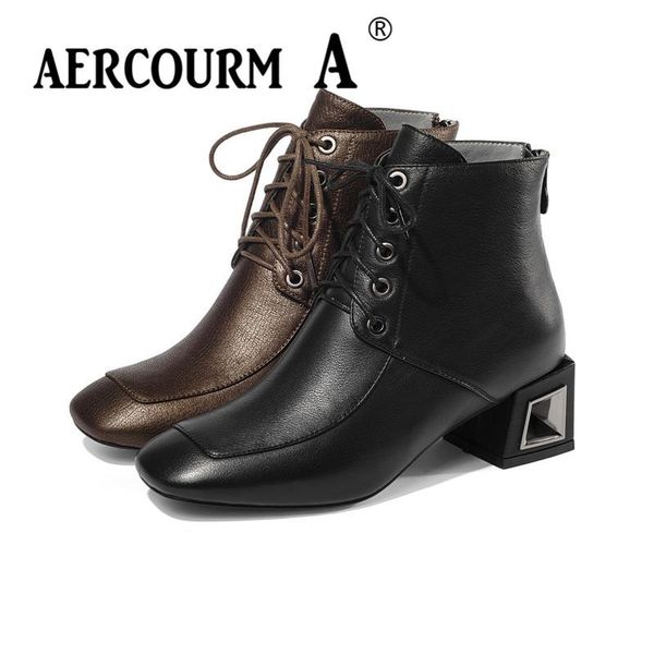 boots aercourm a 2021 ankle for women winter middle heel genuine leather short plush solid color 34-43, Black
boots aercourm a 2021 ankle for women winter middle heel genuine leather short plush solid color 34-43, Black