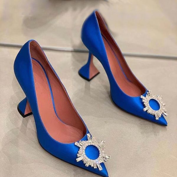 latest fashion dress shoes designer rhinestone sunflower buckle 9.5cm leather sole party wedding pointed comfortabl, Black
latest fashion dress shoes designer rhinestone sunflower buckle 9.5cm leather sole party wedding pointed comfortabl, Black