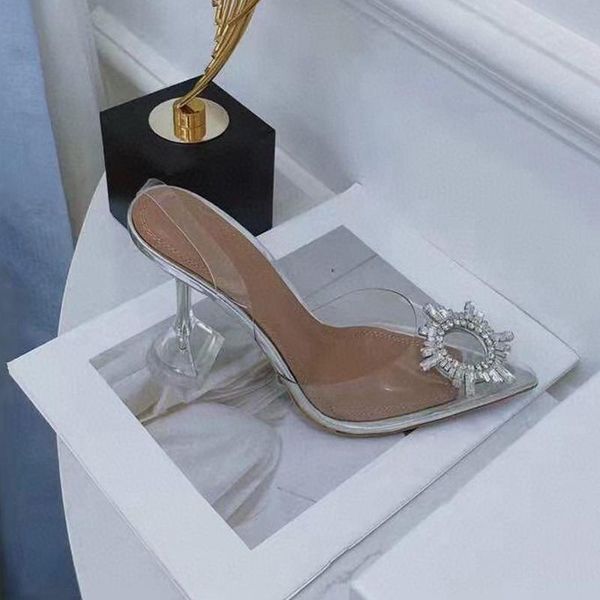 2022 designer satin womens sandals fashion thick heel heels slides woman shoe beach lazy half slippers metal heel high crystal shoes large s, Black
2022 designer satin womens sandals fashion thick heel heels slides woman shoe beach lazy half slippers metal heel high crystal shoes large s, Black