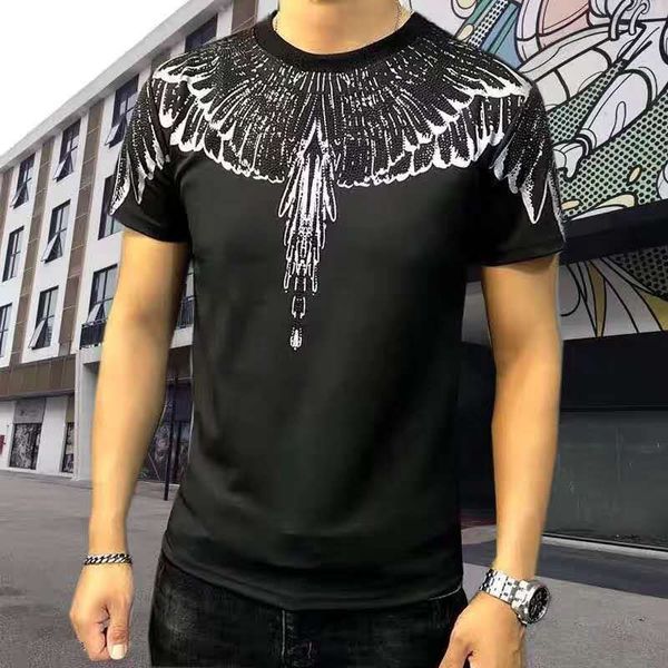 brand diamond tassel t shirt men diamond feather fashion drops wings printed mercerized clothes short-sleeved t-shirt mens, White;black
brand diamond tassel t shirt men diamond feather fashion drops wings printed mercerized clothes short-sleeved t-shirt mens, White;black